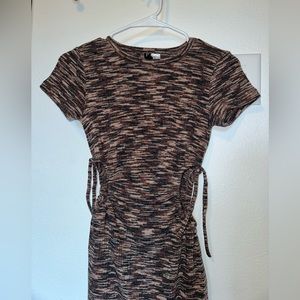 Divided cutout bodycon dress